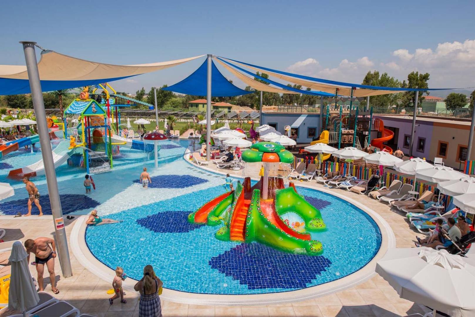 Dream World Aqua Hotel ซีเด ภายนอก รูปภาพ